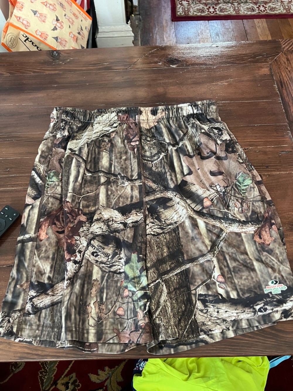 Russell Athletic Men's Woodland Camo Elastic Waist Shorts - Brown/Green